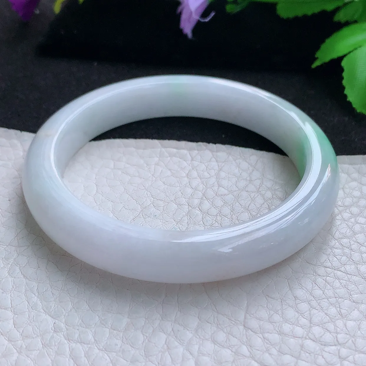 z实拍58.5*13*8.5平安镯 天然缅甸翡翠白底青宽边珠宝玉手镯