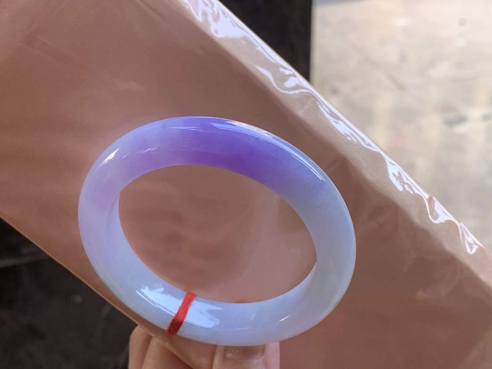 54.5-12.1-9.4

糯种红春手镯^_^颜色漂亮