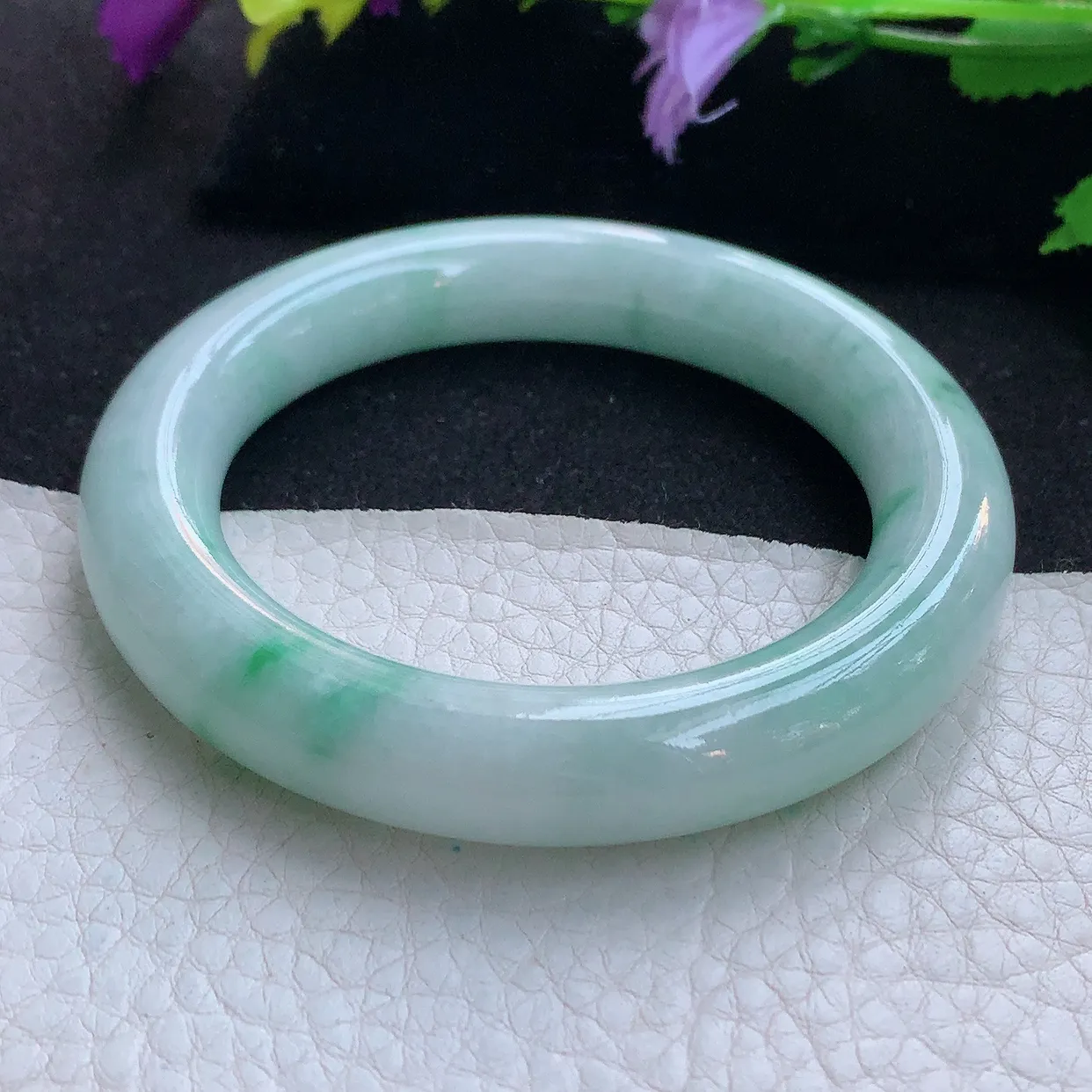 ee小圈口52.5*11美人镯 天然缅甸翡翠玉手镯水润飘花圆条玉手环