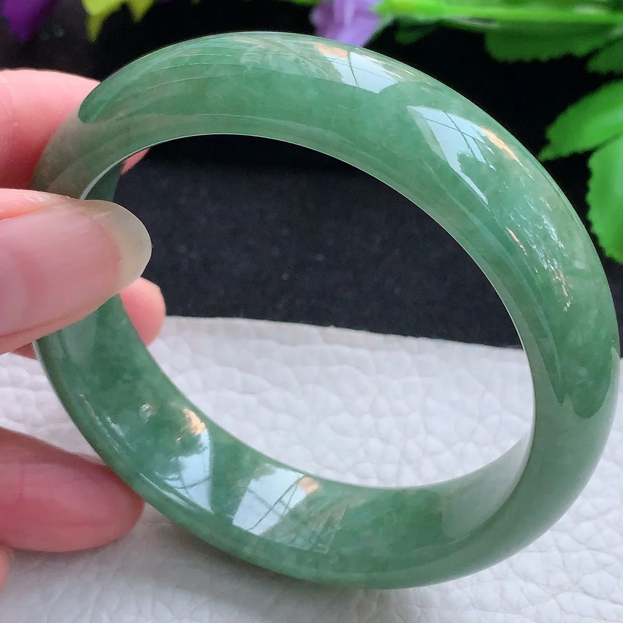 n实拍56.5*16*8轮胎镯 天然缅甸翡翠玉手镯满绿大气宽边玉手环