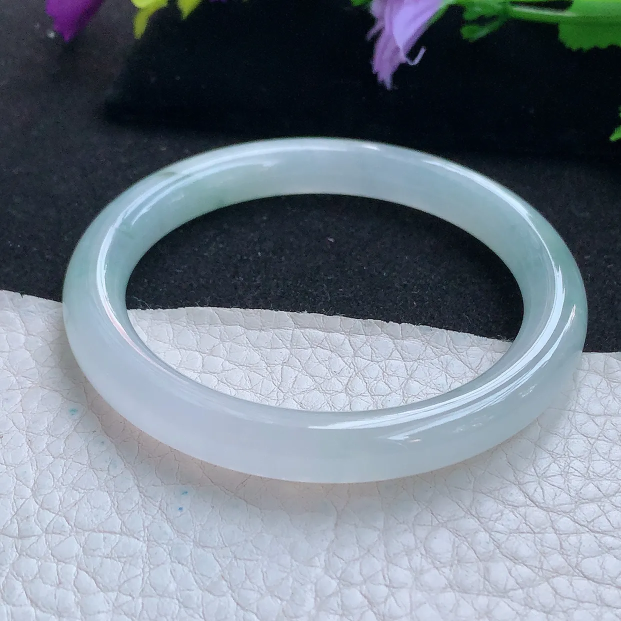 xc实拍54*8*8.3美人镯 天然缅甸翡翠玉手镯冰飘花圆条玉手环 叮当镯