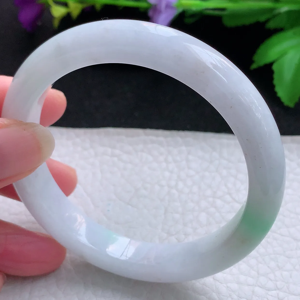 z实拍58.5*13*8.5平安镯 天然缅甸翡翠白底青宽边珠宝玉手镯