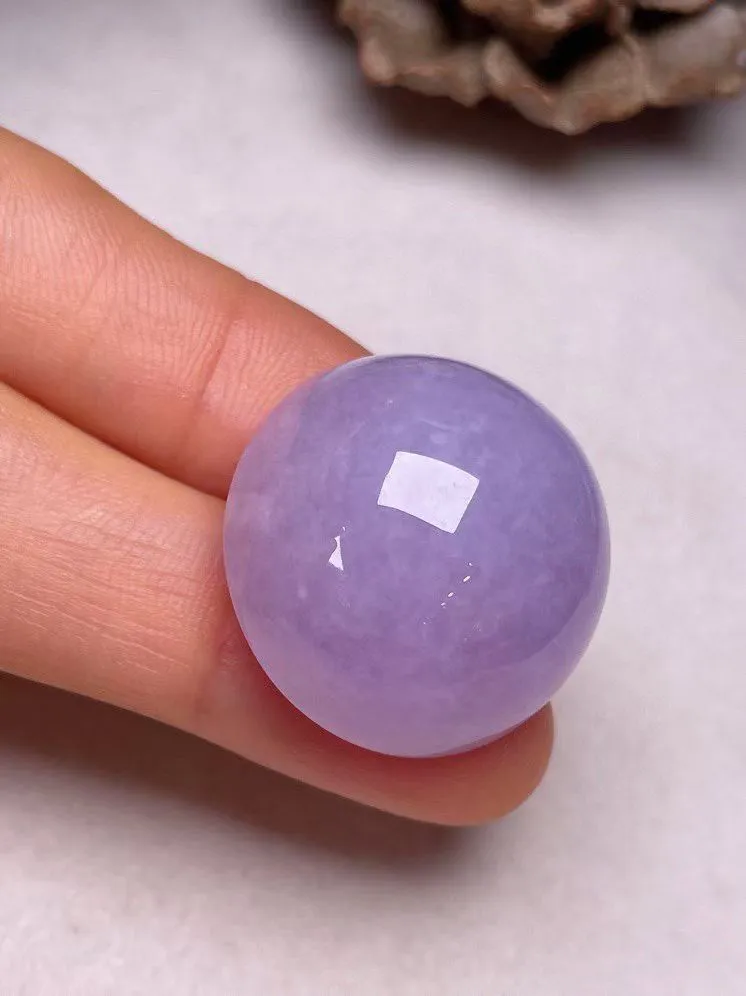 冰糯种紫罗兰【蛋面】吊坠，种水好，玉质细腻 ，卖相好‘
