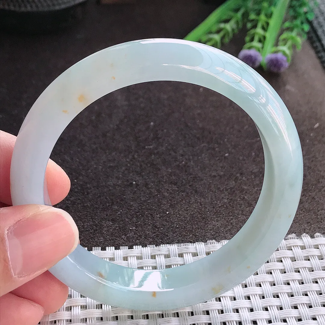 实拍A货翡翠57/11.9/8.5老坑冰胶水灵飘花手镯宽边玉镯手环