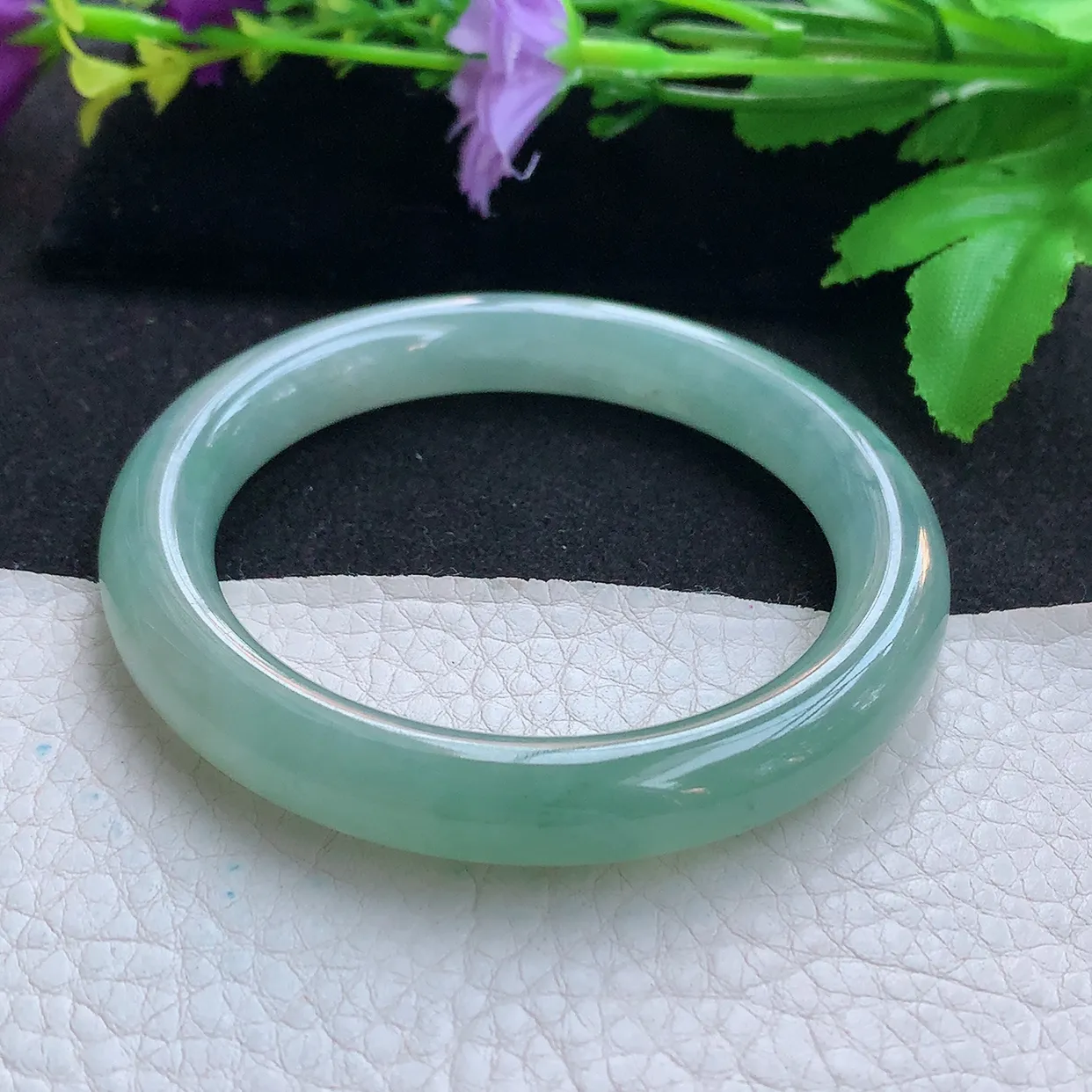 xc实拍54*9.7*9.2美人镯 天然缅甸翡翠玉手镯冰晴圆条玉手环 叮当镯