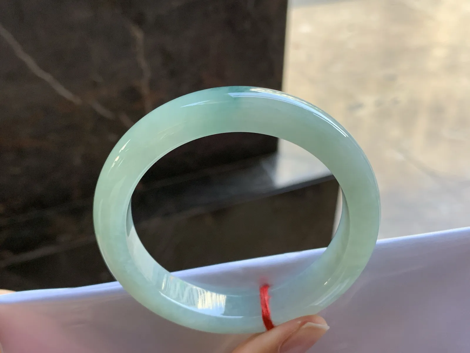 56-12.5-8.8

蓝花手镯^_^清新细腻