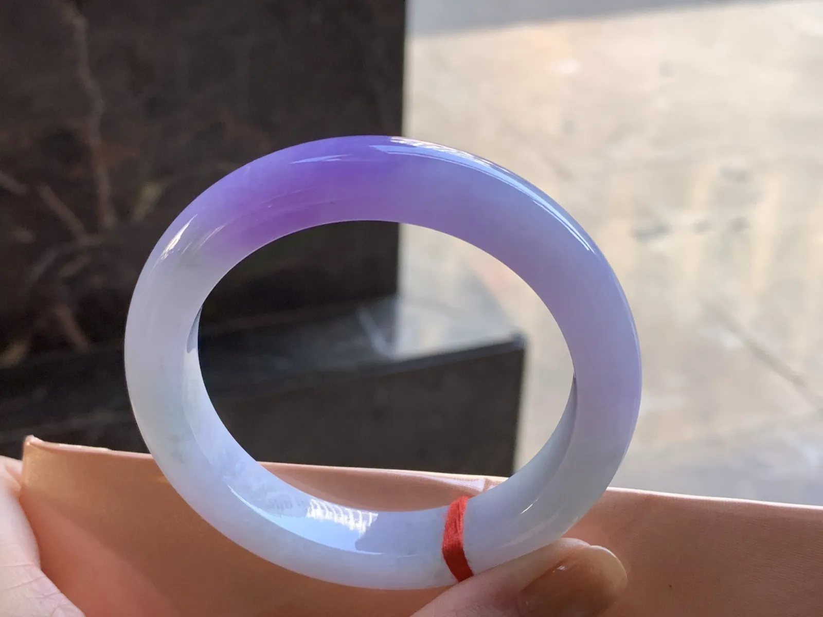 54.5-12.1-9.4

糯种红春手镯^_^颜色漂亮