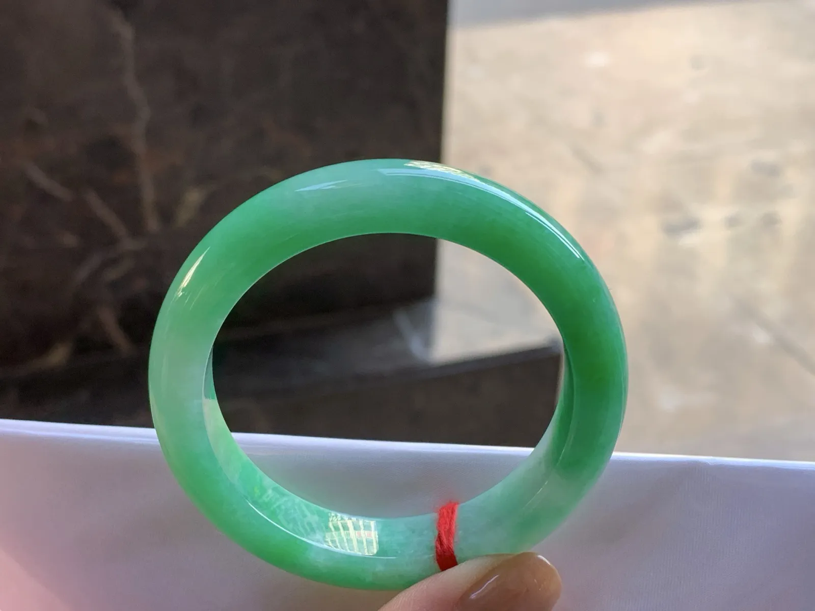 50-11.7-9

阳绿手镯^_^
颜色漂亮