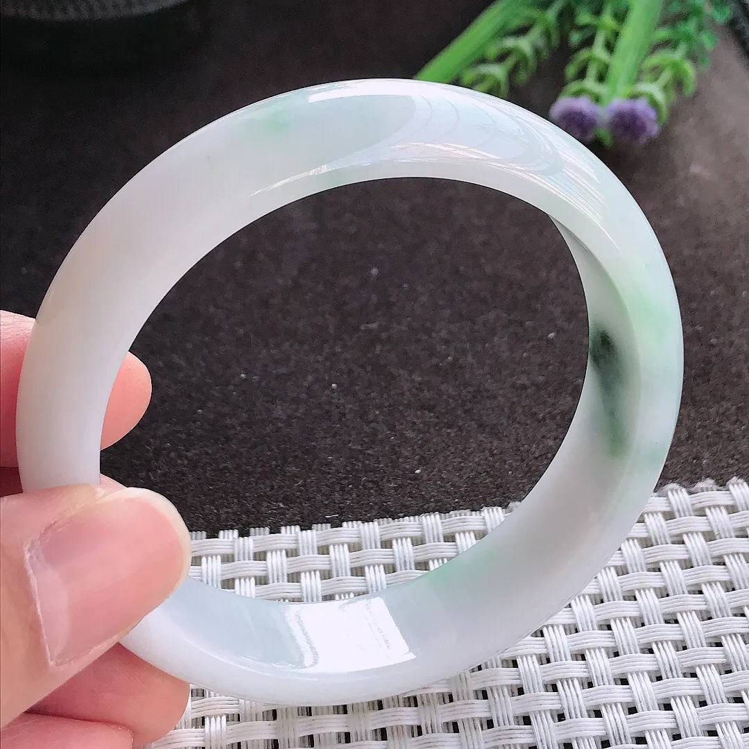 实拍A货翡翠58/15/7.6老坑冰润飘花轮胎手镯宽边玉镯手环