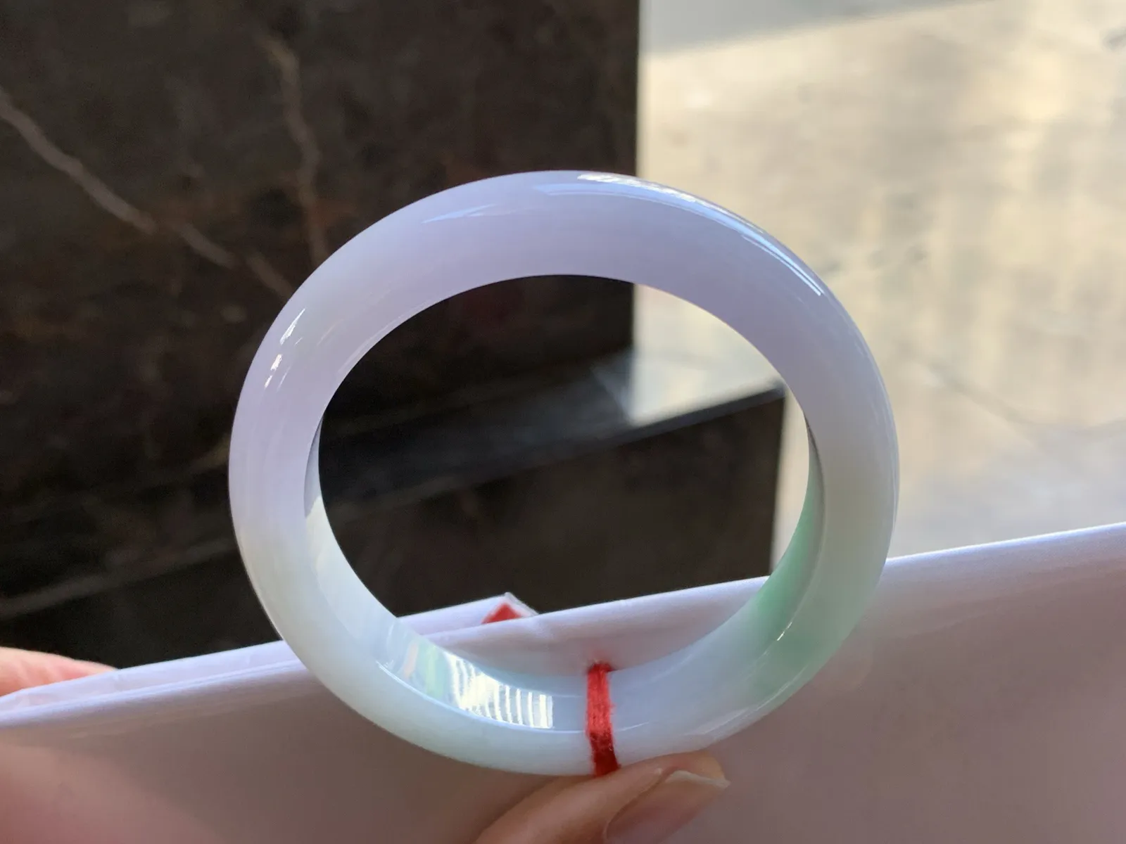 54-12.6-8.8

春带彩手镯^_^玉质温润