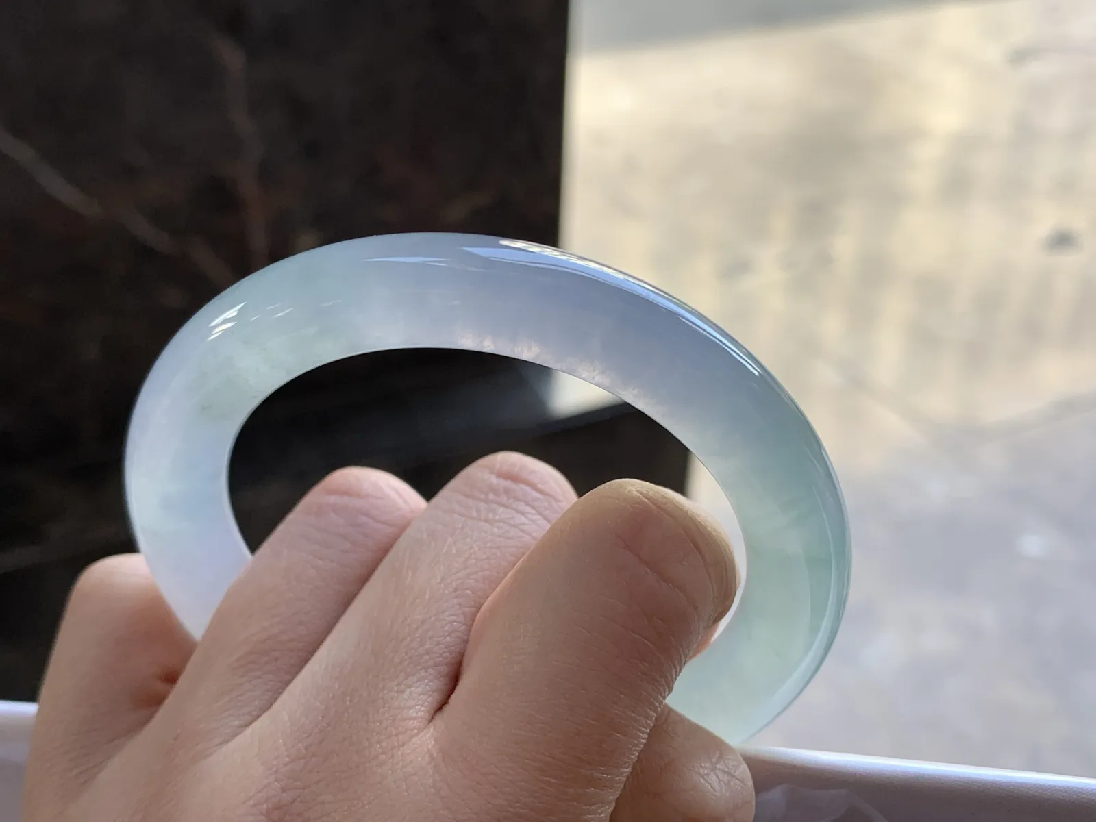 56-10.4

冰种圆条手镯^_^冰透 清新