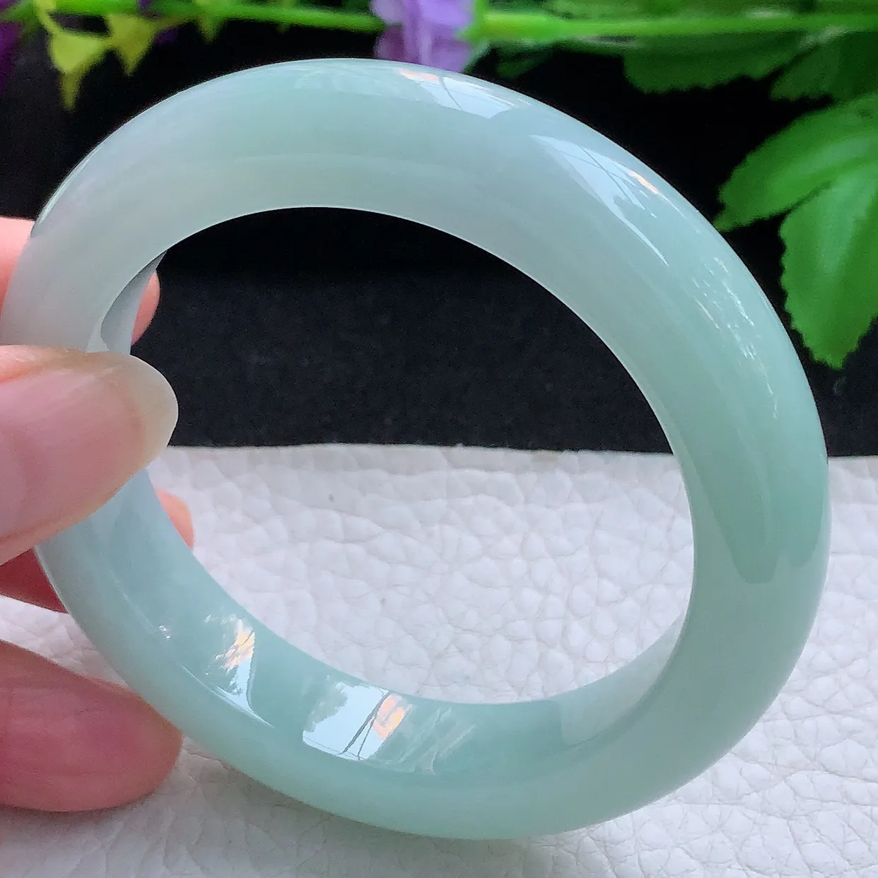 js实拍55*12.8*10平安镯 天然缅甸翡翠玉手镯甜绿厚装宽边玉手环