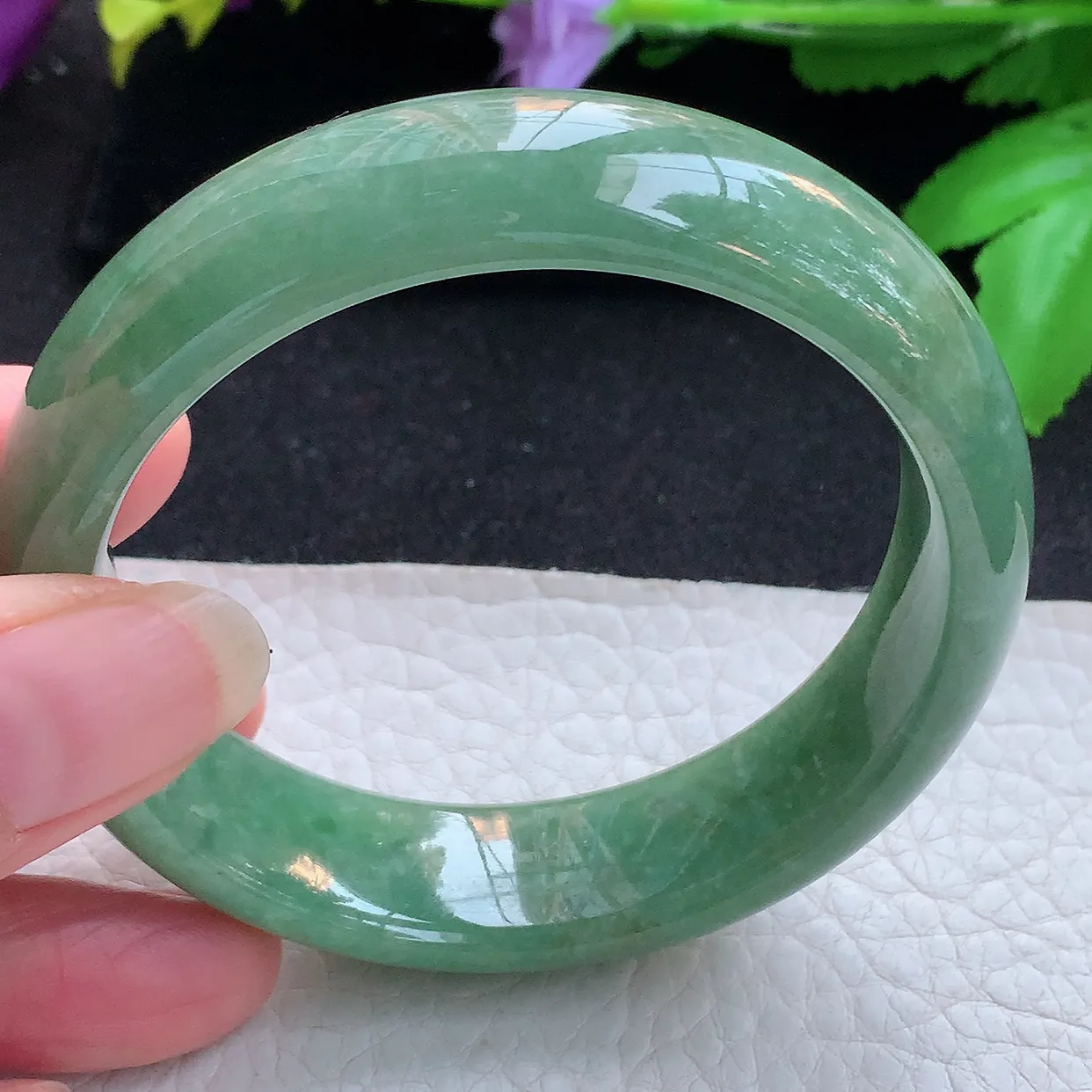 n实拍56.5*16*8轮胎镯 天然缅甸翡翠玉手镯满绿大气宽边玉手环