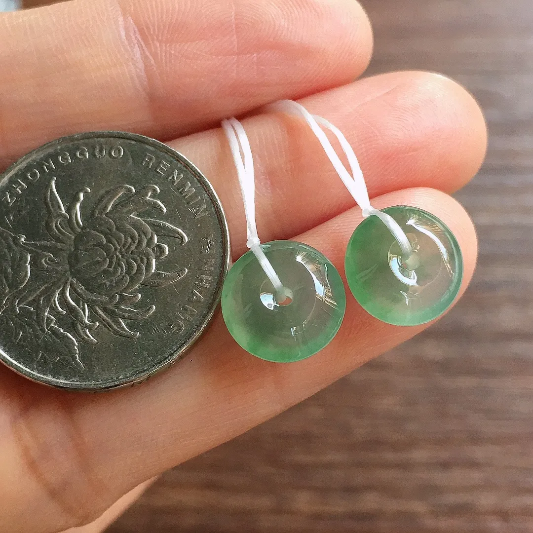 冰晴底平安扣一对，镶嵌佳品，冰润细腻，种水足，001 尺寸10.5*4.9