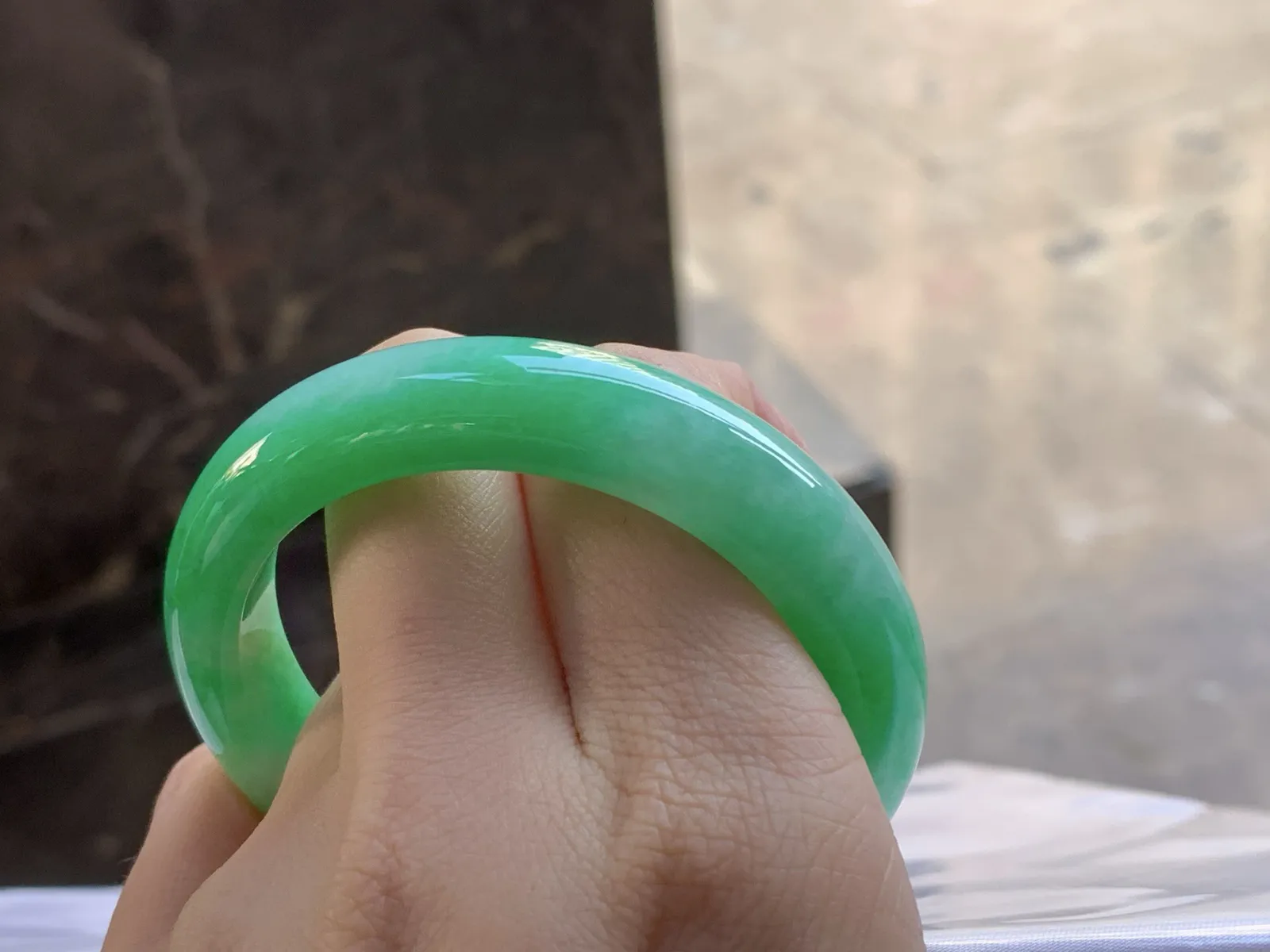 50-11.7-9

阳绿手镯^_^
颜色漂亮