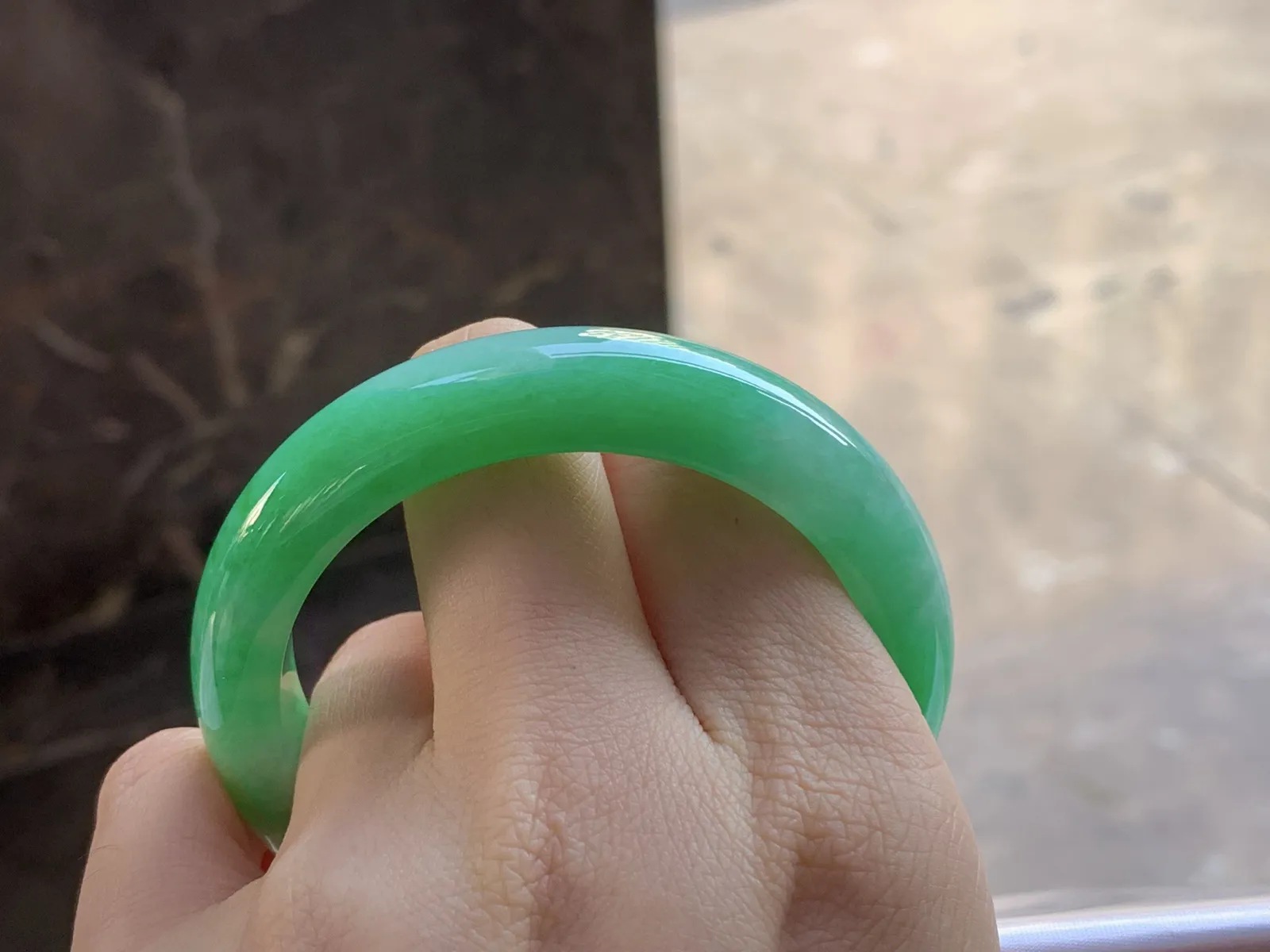 50-11.7-9

阳绿手镯^_^
颜色漂亮