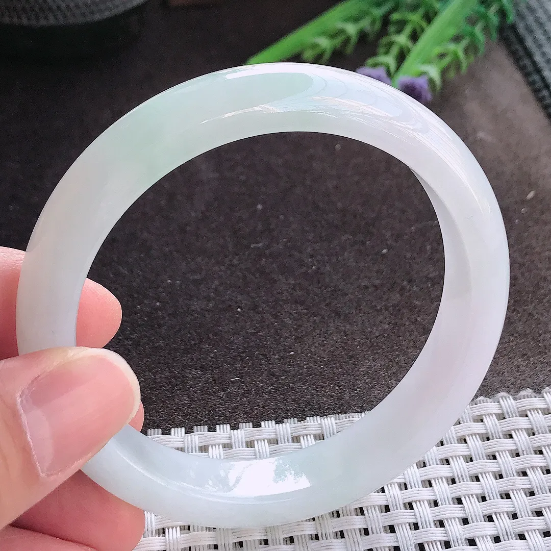 实拍A货翡翠59.5/12.1/8.1老坑秀气冰润白月光手镯宽边玉镯手环