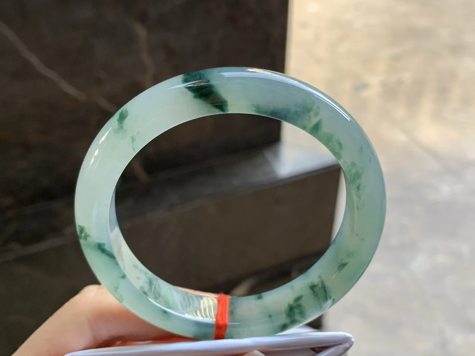 59.5-11.5-8

蓝花手镯^_^飘花浓郁 大圈