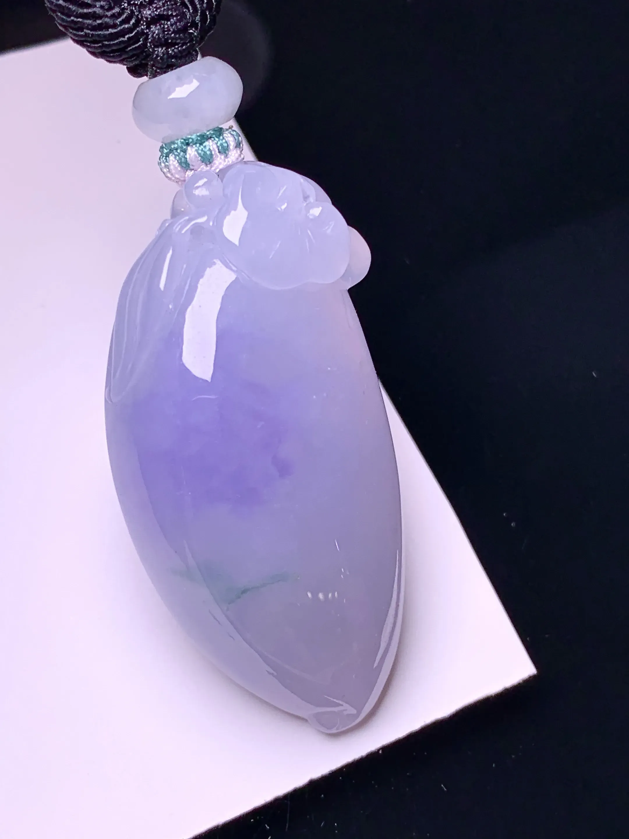淡紫罗兰福瓜吊坠 玉质细腻 色泽艳丽清新 整体尺寸39.5*19.5*10.8