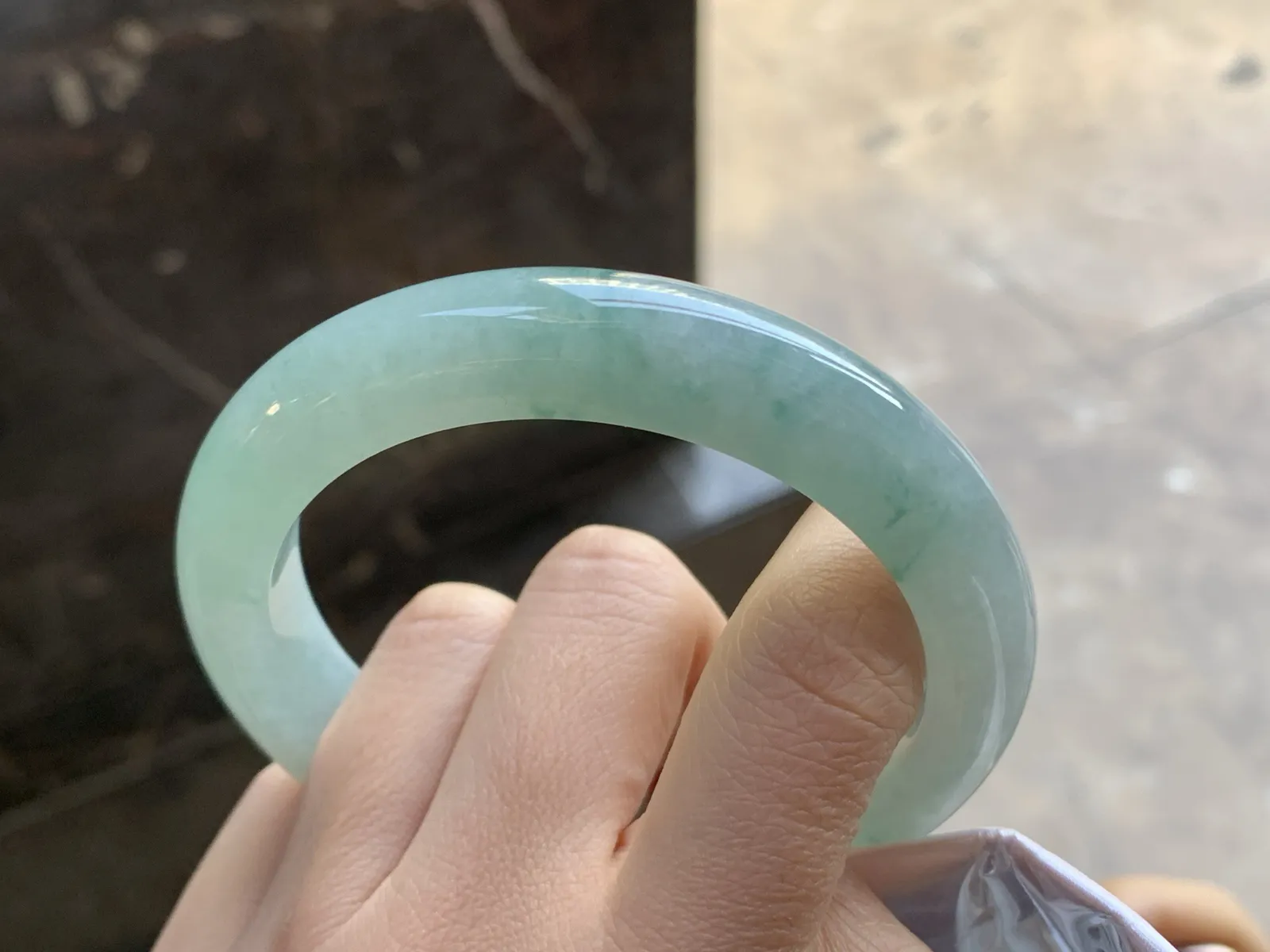 60-12.3-9.8

蓝花手镯^_^大圈 细腻