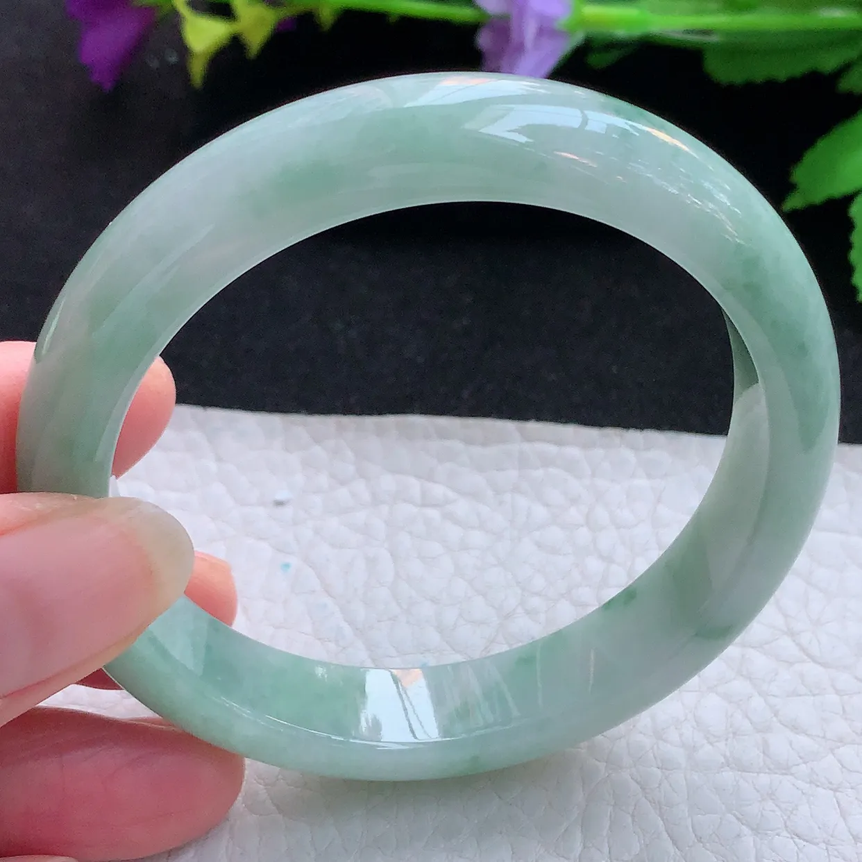 n实拍57*12*8平安镯 天然缅甸翡翠玉手镯水润清新宽边玉手环