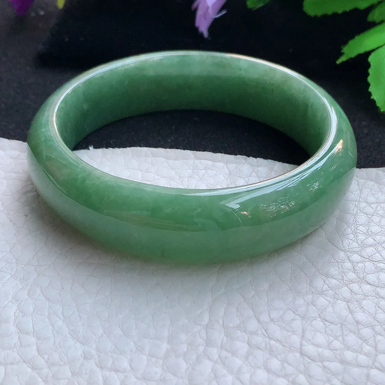 n实拍56.5*16*8轮胎镯 天然缅甸翡翠玉手镯满绿大气宽边玉手环