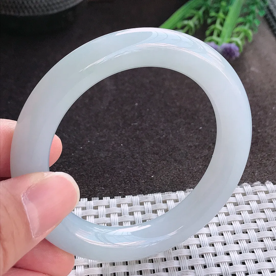 实拍A货翡翠53.5/10.7/10.5老坑冰润起胶冰润圆条手镯翡翠玉镯手环