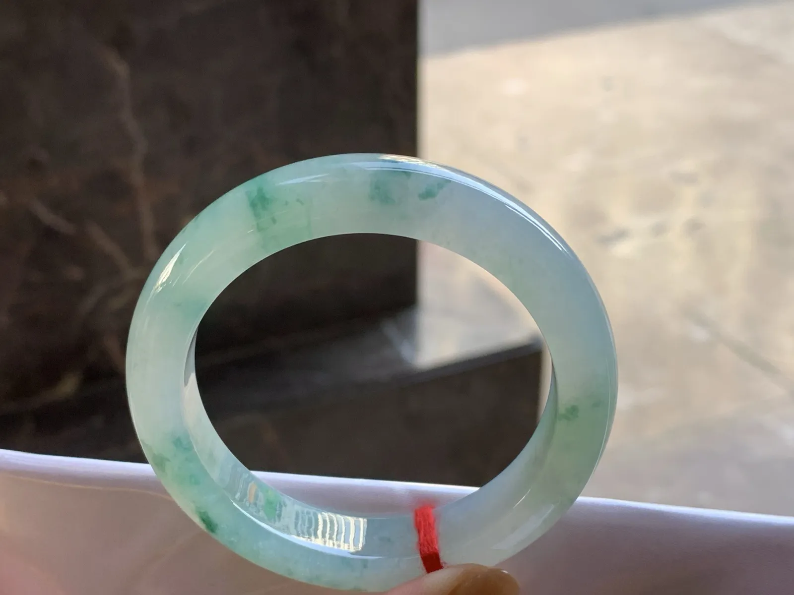 52-11.9-10.7

糯冰飘花手镯^_^
种好水润