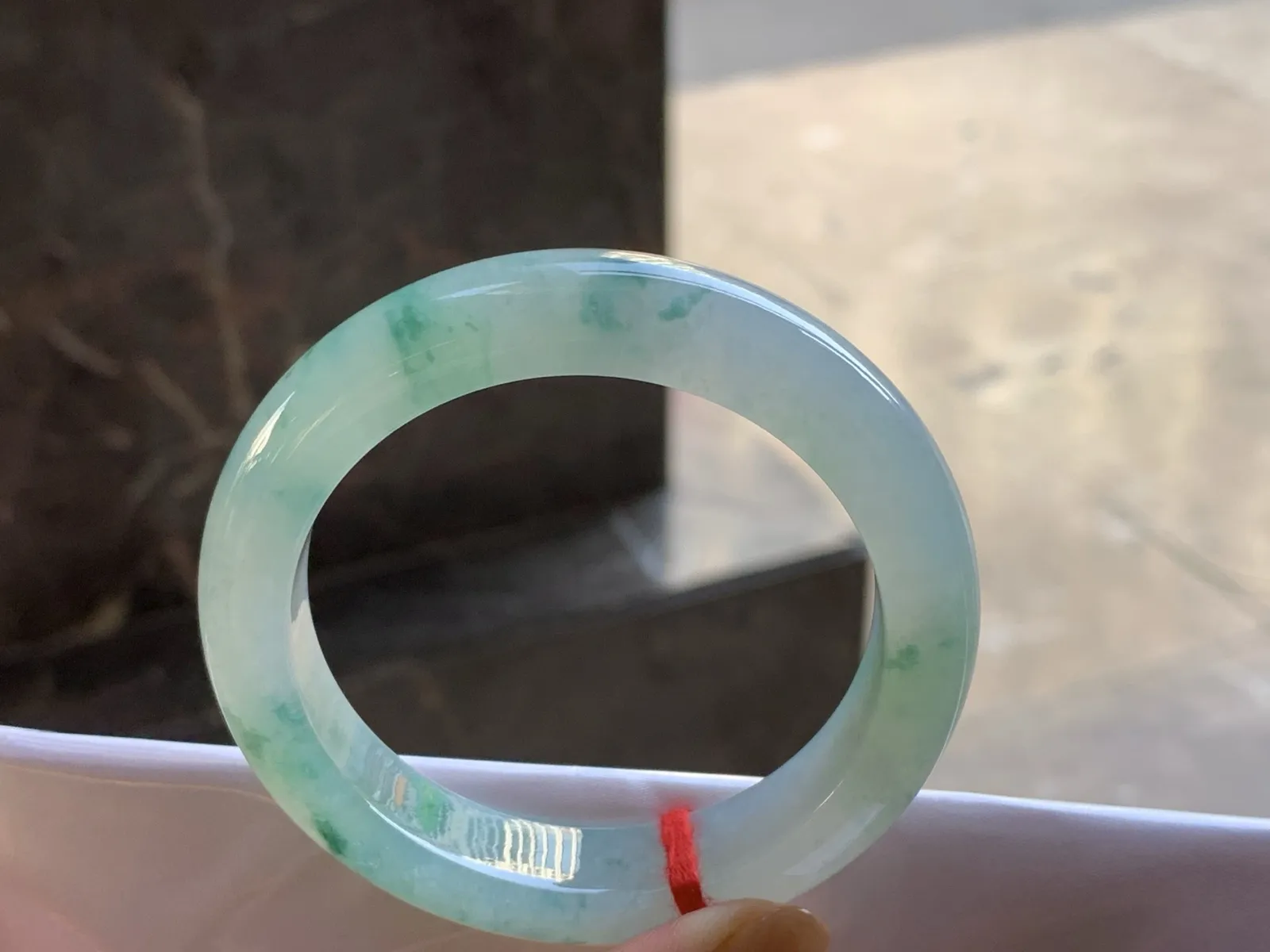 52-11.9-10.7

糯冰飘花手镯^_^
种好水润