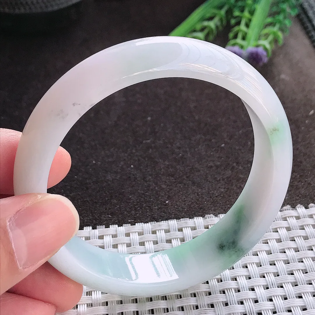 实拍A货翡翠58/15/7.6老坑冰润飘花轮胎手镯宽边玉镯手环