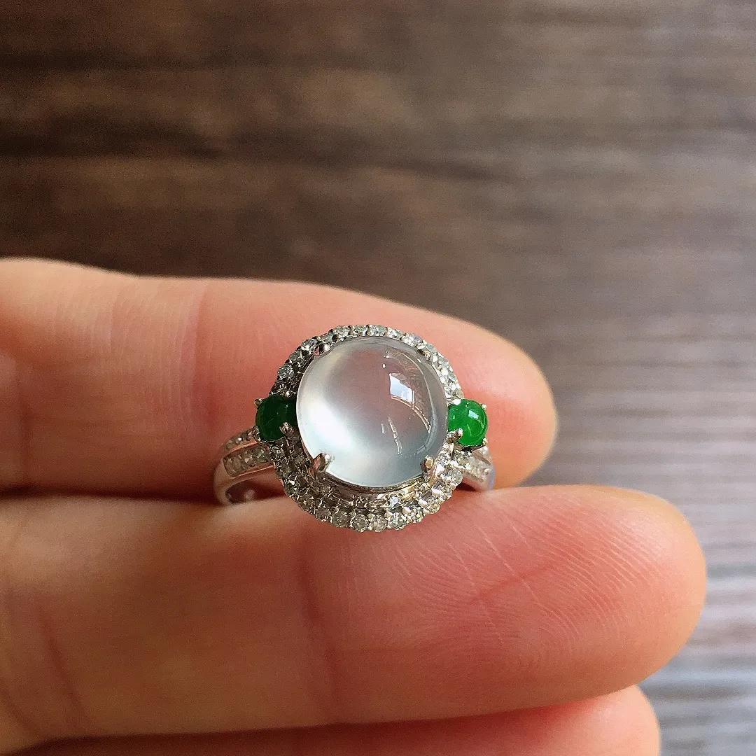 冰种蛋面戒指，18k金镶嵌，简约精致，冰润细腻，种水足，Hl 圈口13 尺寸8.4*8.2*4.3