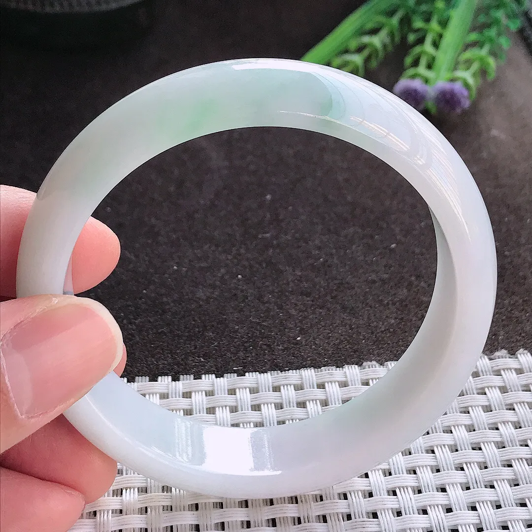 实拍A货翡翠58/15/7.6老坑冰润飘花轮胎手镯宽边玉镯手环