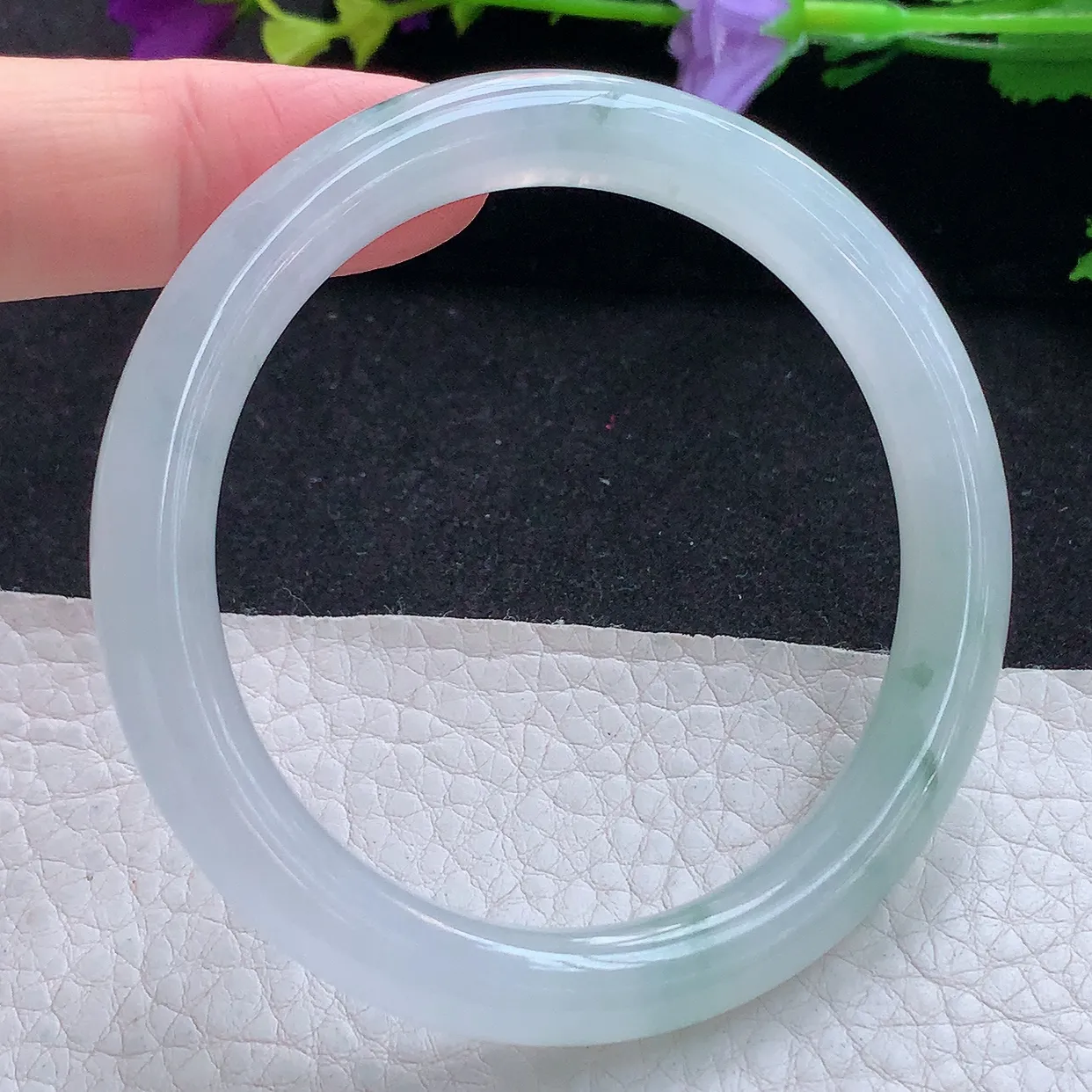 xc实拍54*8*8.3美人镯 天然缅甸翡翠玉手镯冰飘花圆条玉手环 叮当镯