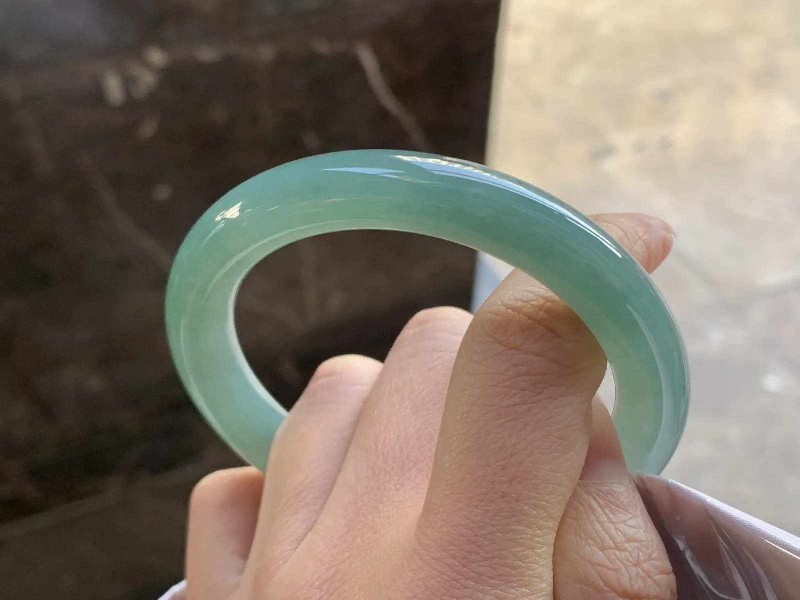 57-10

蓝水圆条手镯^_^鲜艳浓郁 起光