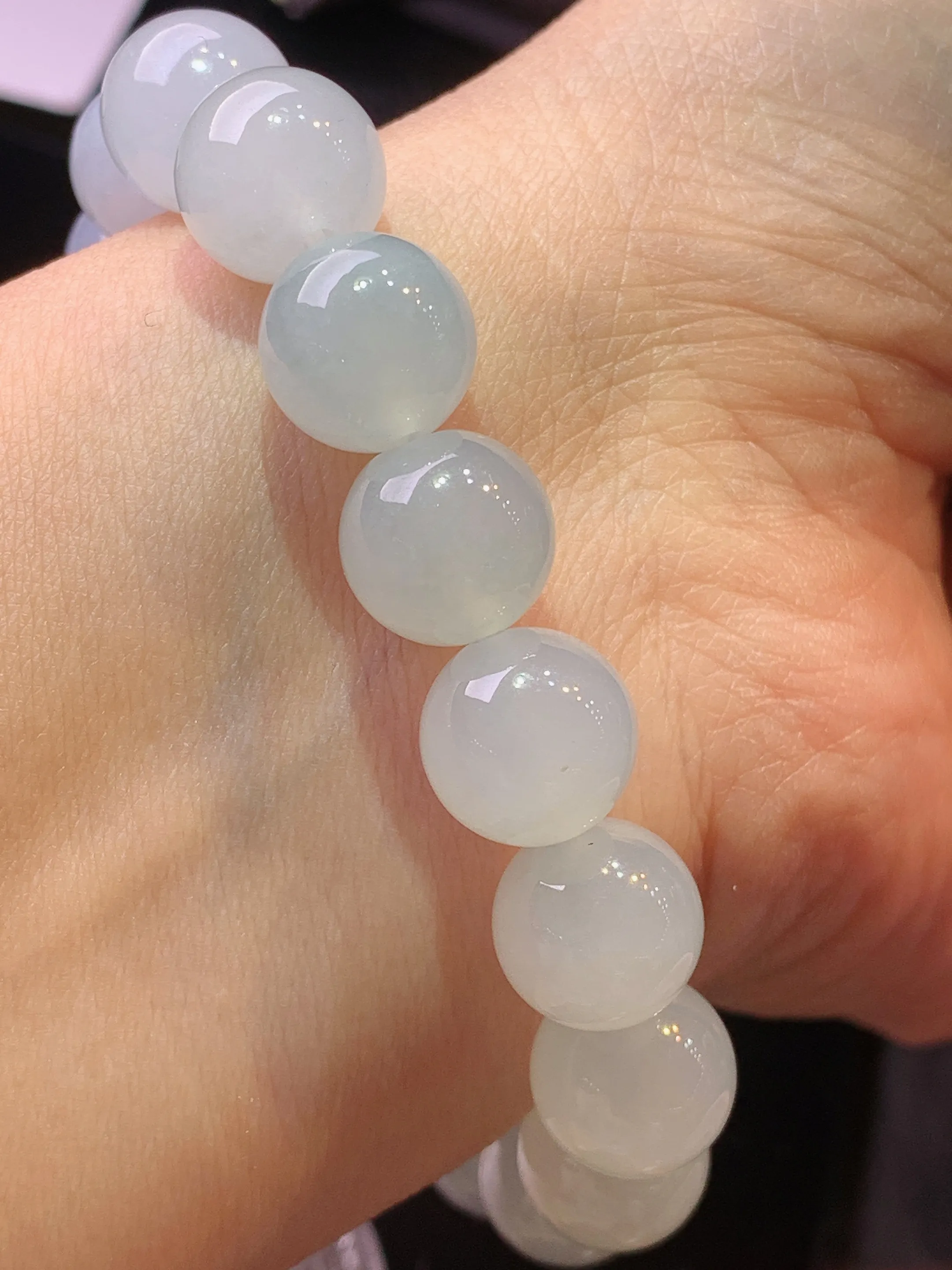 冰种圆珠手链 玉质细腻 色泽艳丽清新 整体尺寸11.2