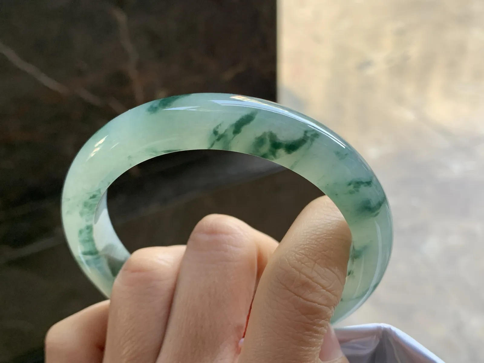 59.5-11.5-8

蓝花手镯^_^飘花浓郁 大圈