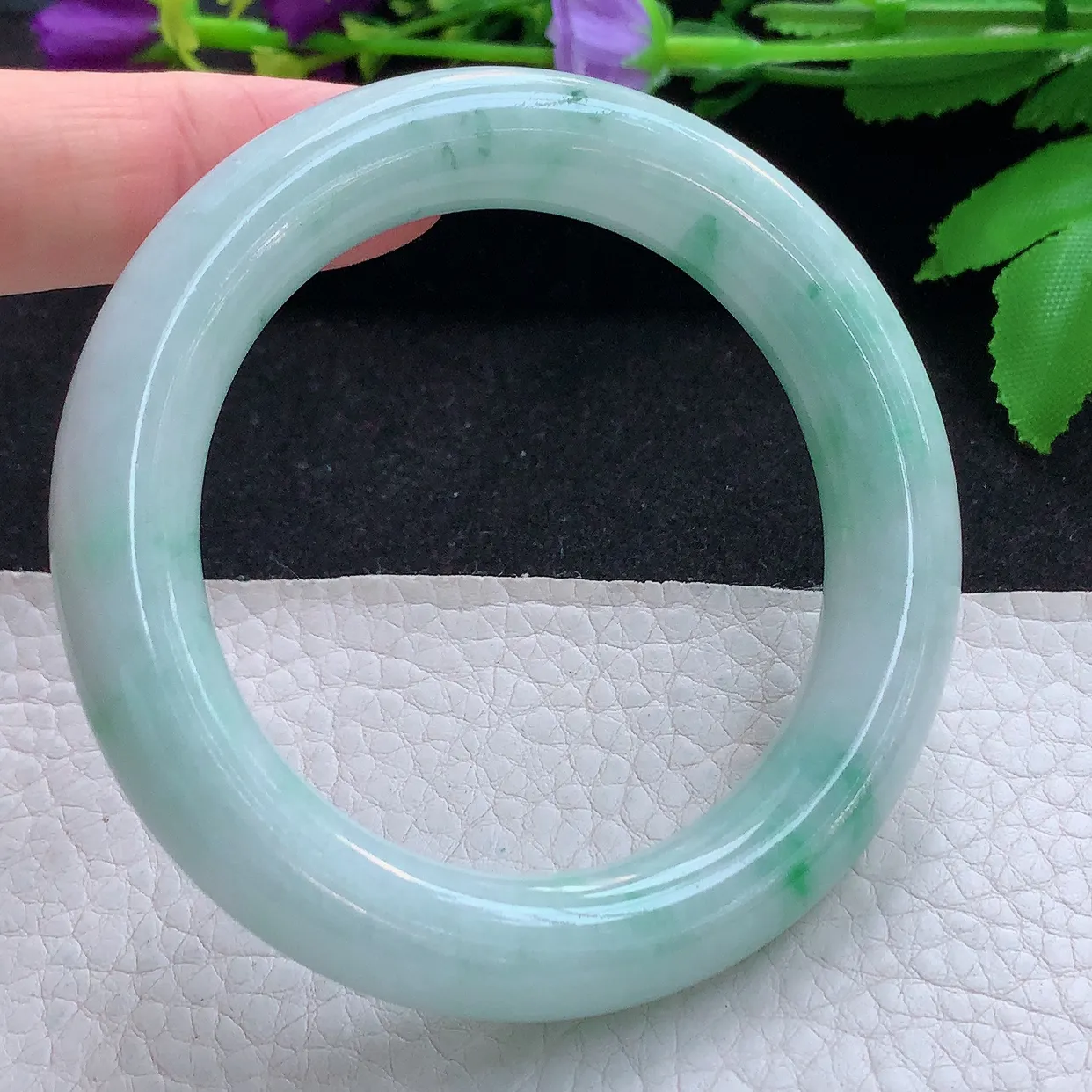 ee小圈口52.5*11美人镯 天然缅甸翡翠玉手镯水润飘花圆条玉手环