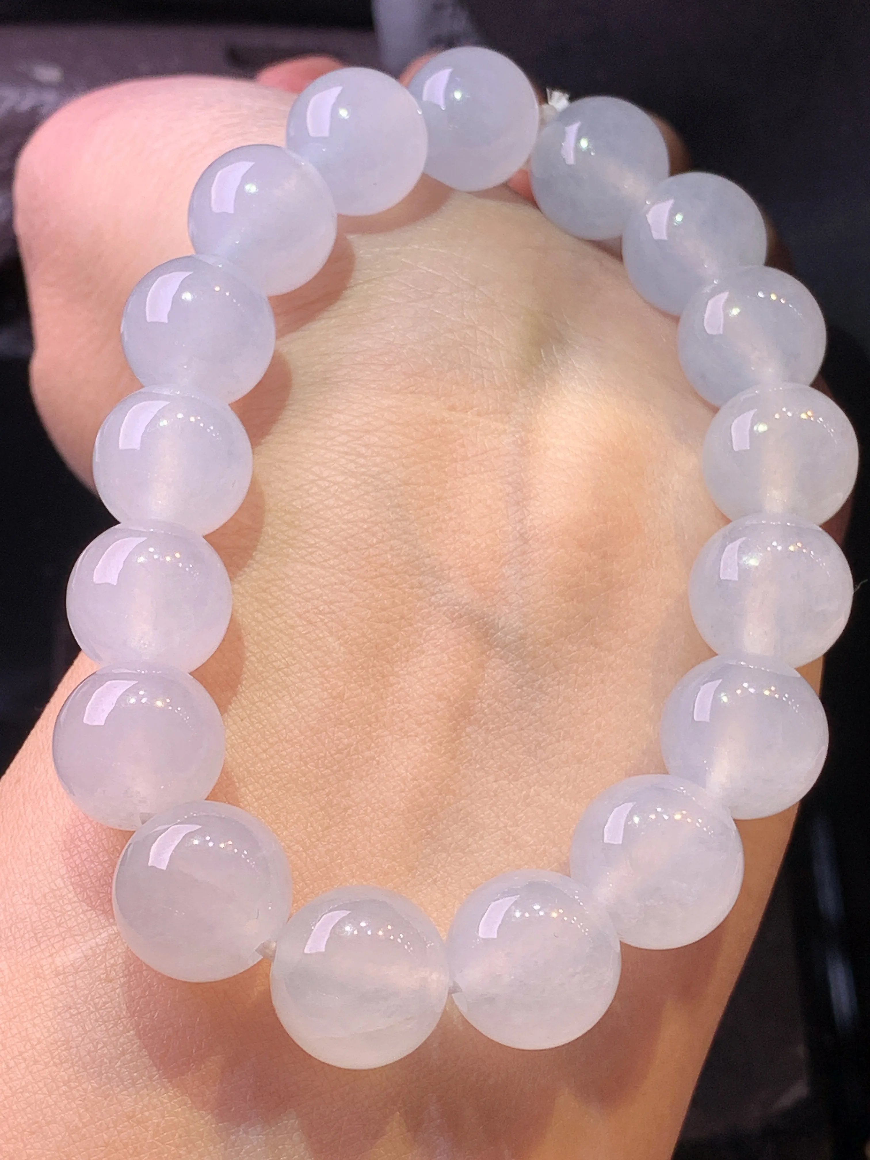 冰种圆珠项链 玉质细腻 色泽艳丽清新 整体尺寸12