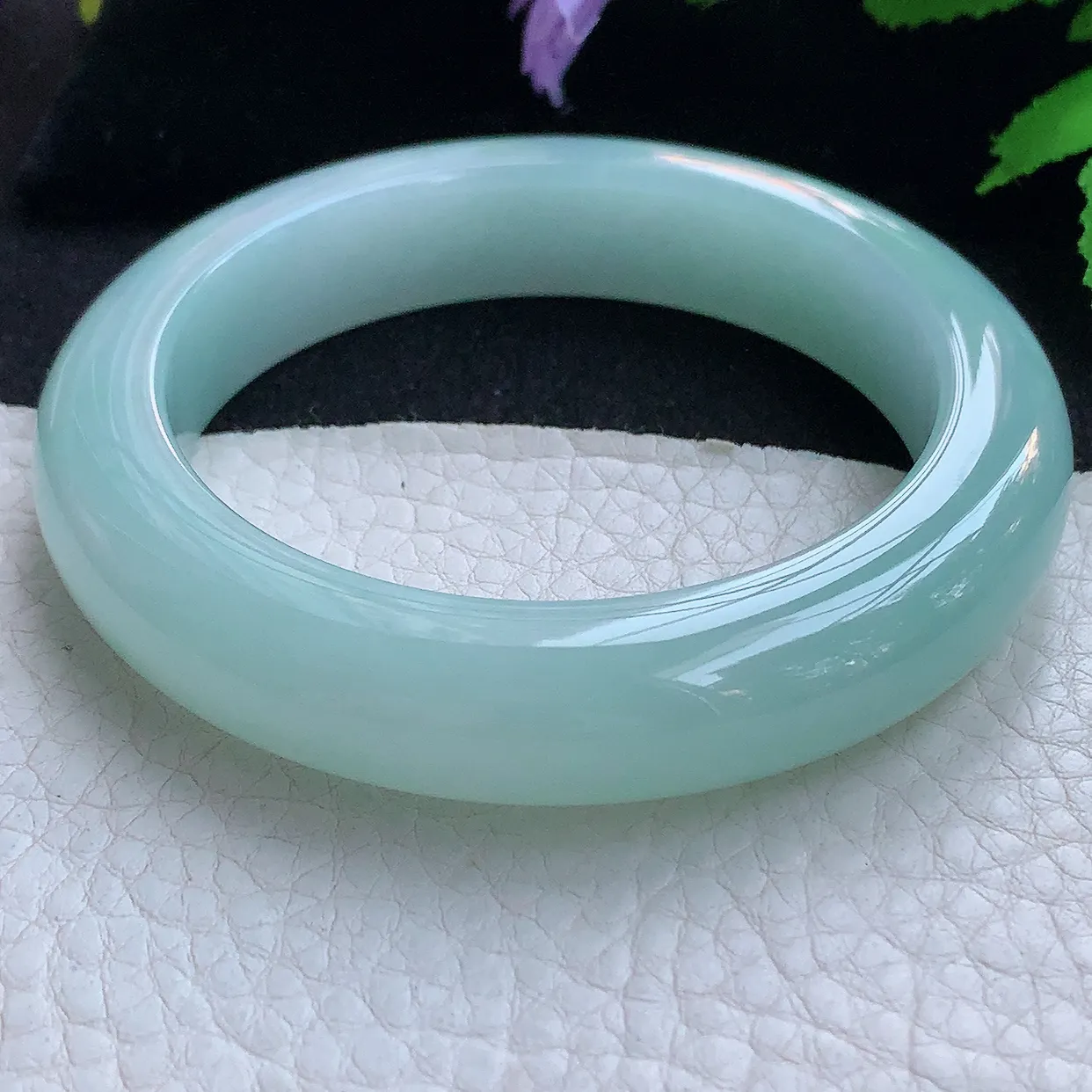 js实拍55*12.8*10平安镯 天然缅甸翡翠玉手镯甜绿厚装宽边玉手环