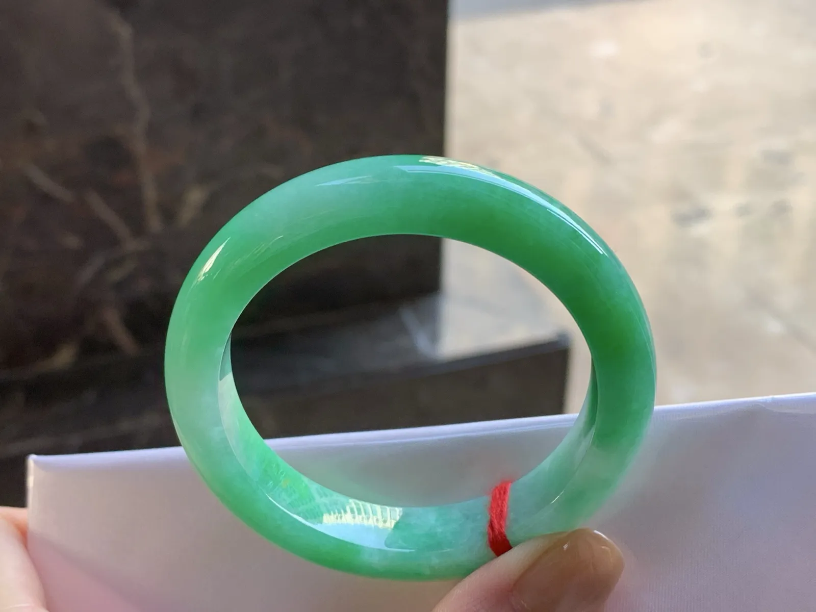 50-11.7-9

阳绿手镯^_^
颜色漂亮