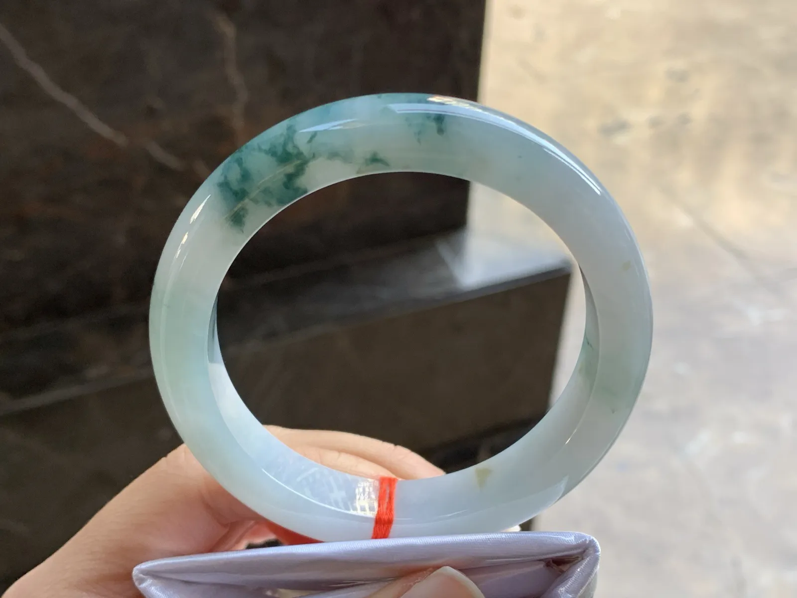 59-12.5-9

蓝花手镯^_^大圈 飘花浓郁