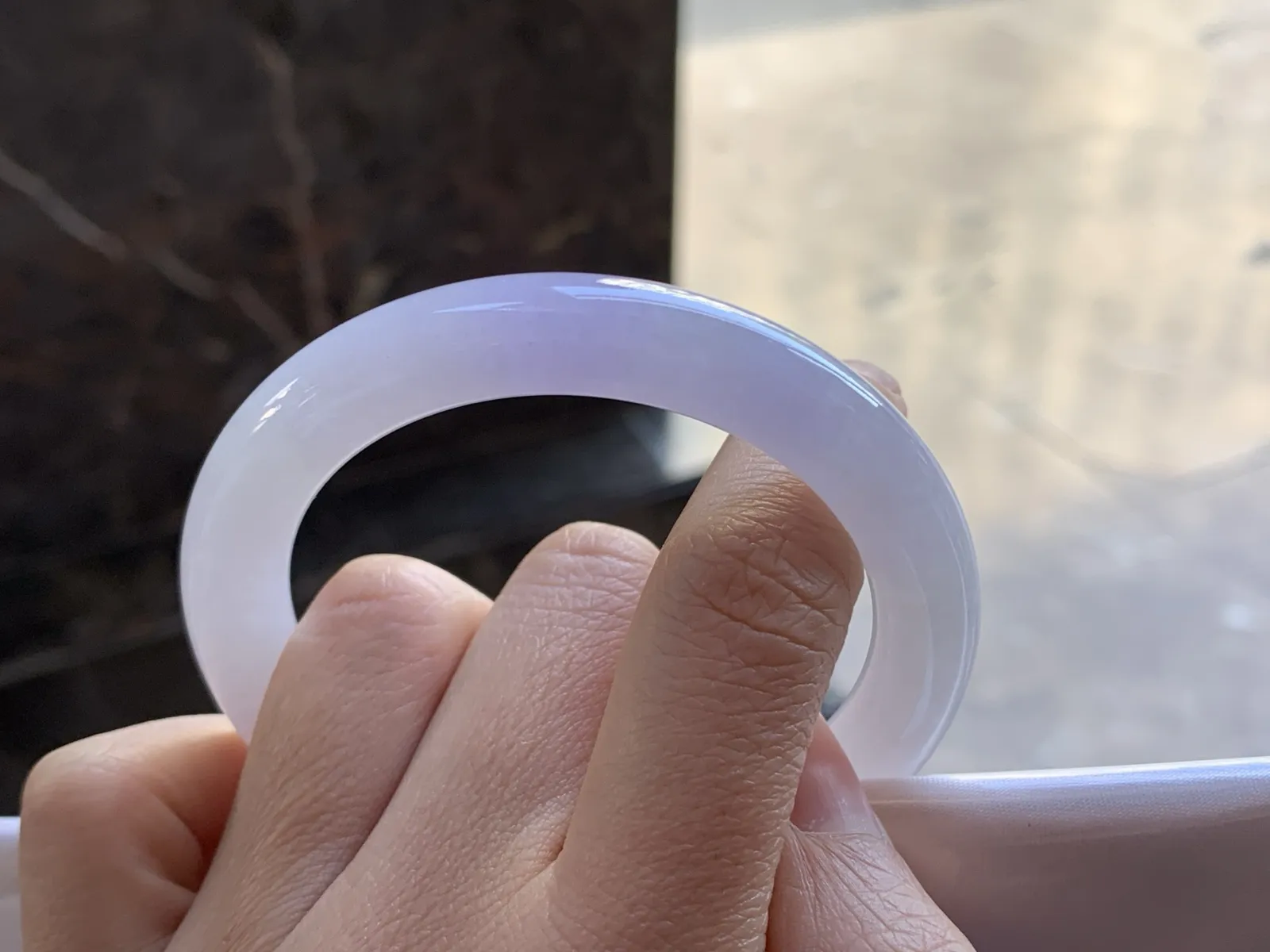 53-9.5

紫罗兰圆条手镯^_^玉质温润