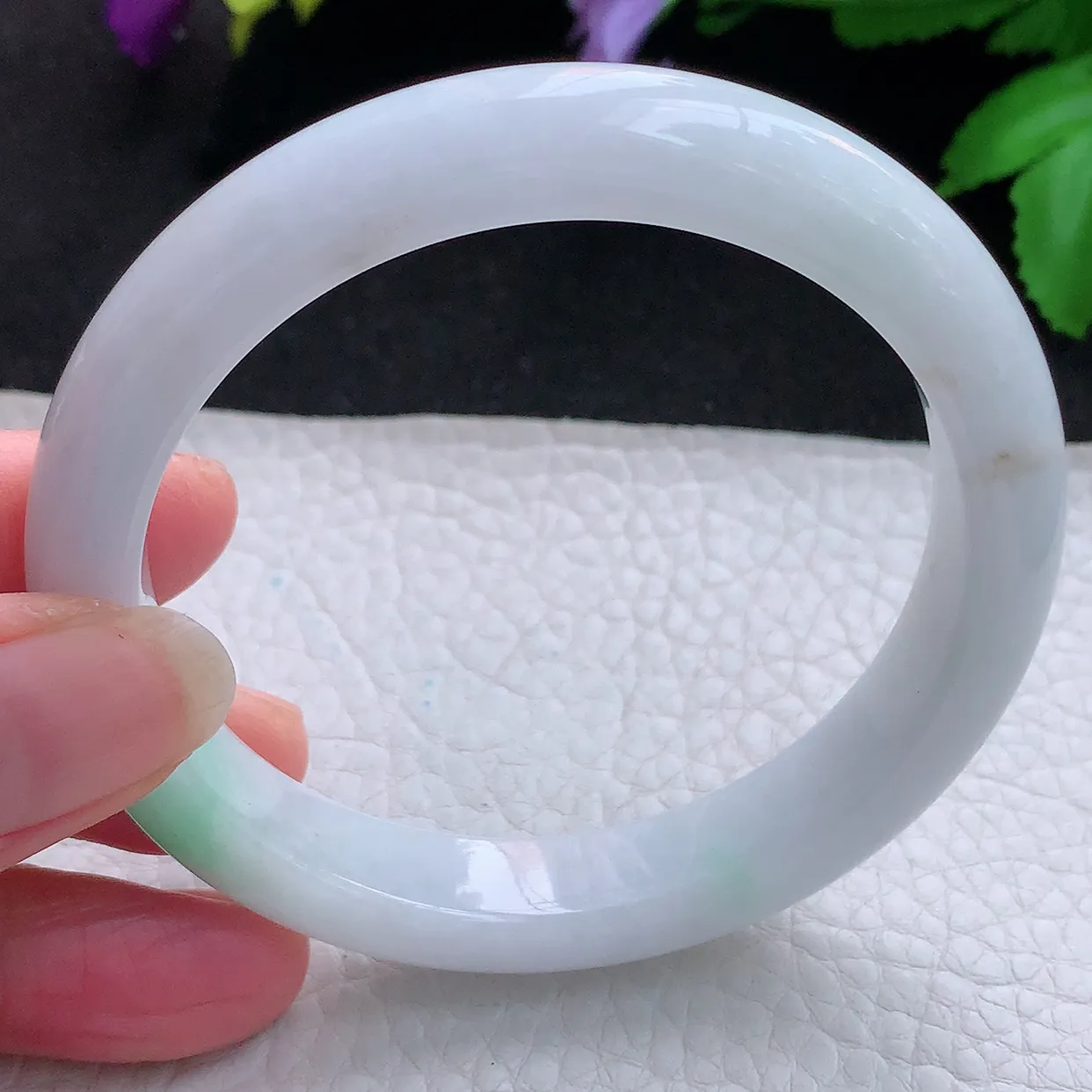 z实拍58.5*13*8.5平安镯 天然缅甸翡翠白底青宽边珠宝玉手镯