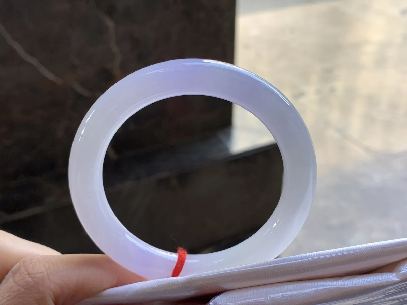 53-9.5

紫罗兰圆条手镯^_^玉质温润