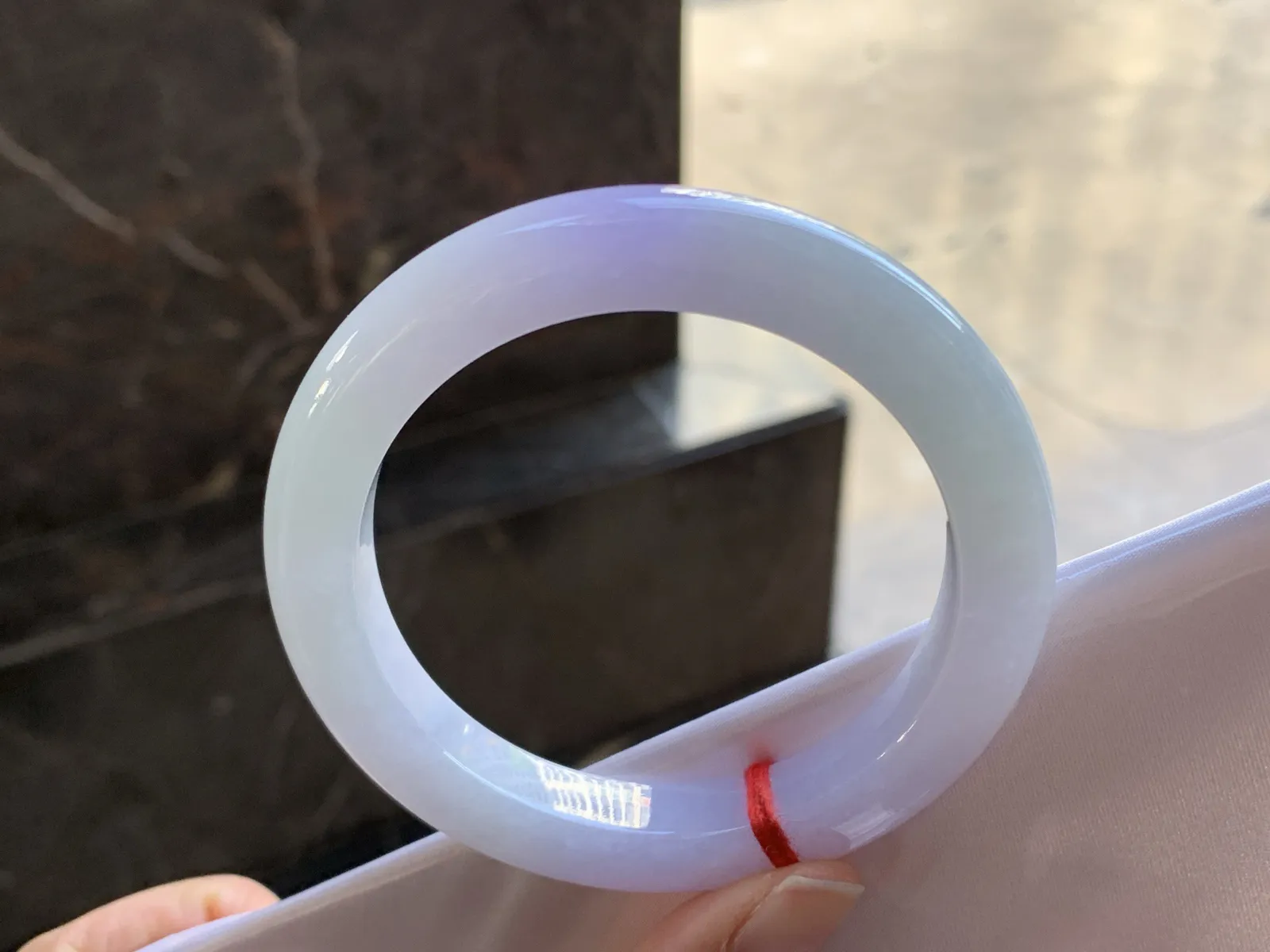 56.5-10.8-9.8

紫罗兰手镯^_^肉质细腻