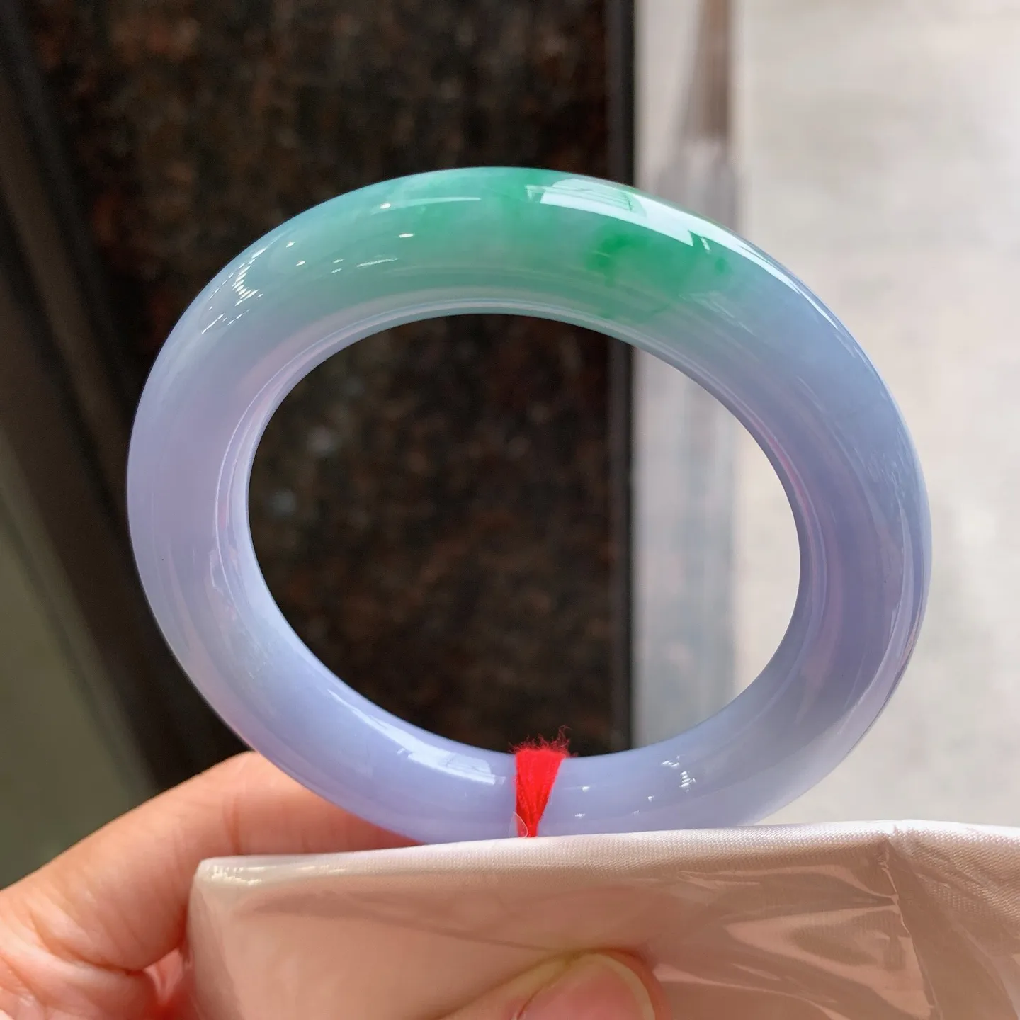 圆条春彩 无瑕 尺寸：55.5/11.9  色浓