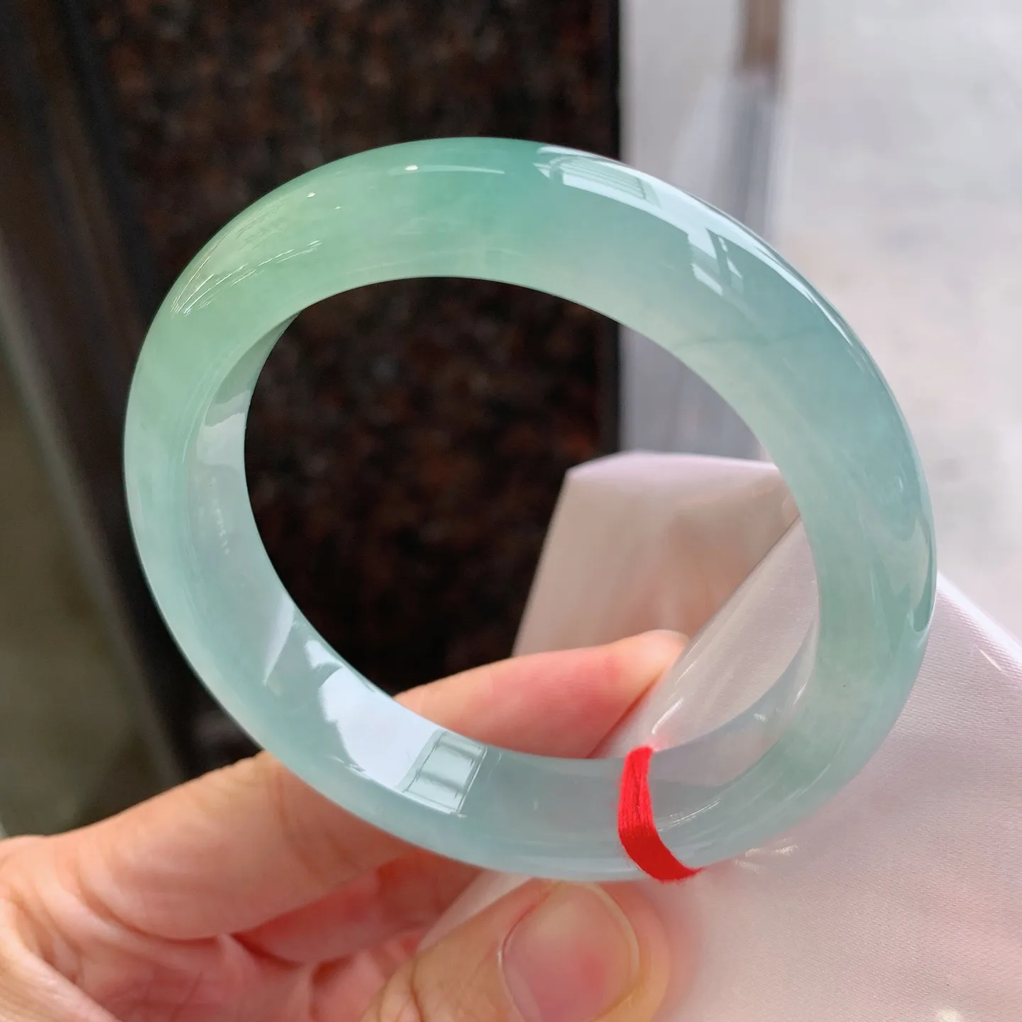 正圈冰黄翡 无瑕 尺寸：57/12.3/9  冰润