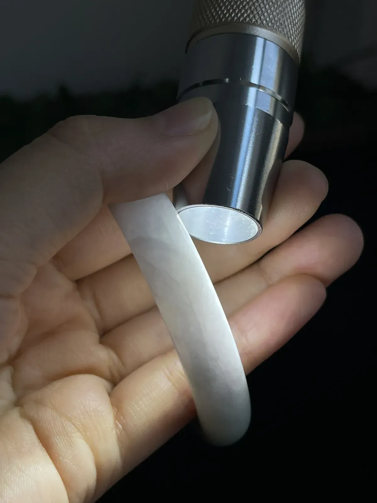 圆镯52.2圈口，翡翠手镯