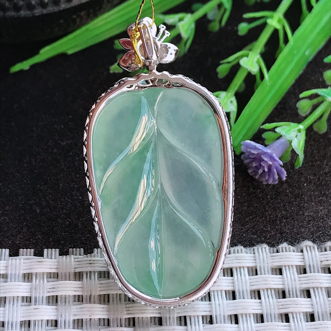 实拍A货翡翠47/24/9.3老坑18k金镶嵌冰种果冻胶冰晴叶子吊坠翡翠挂件