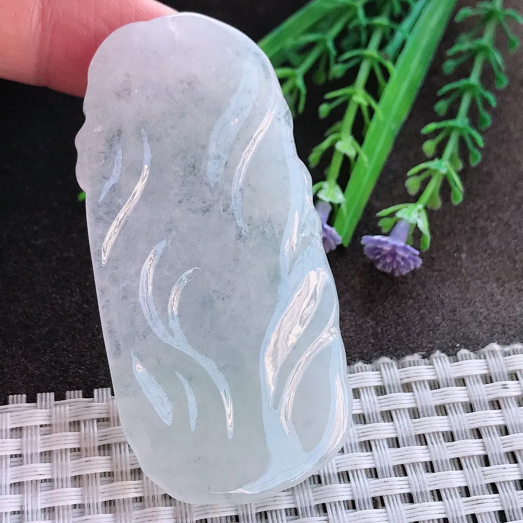 实拍A货翡翠68/33/6老坑秀气冰透御龙观音吊坠翡翠玉观音挂件